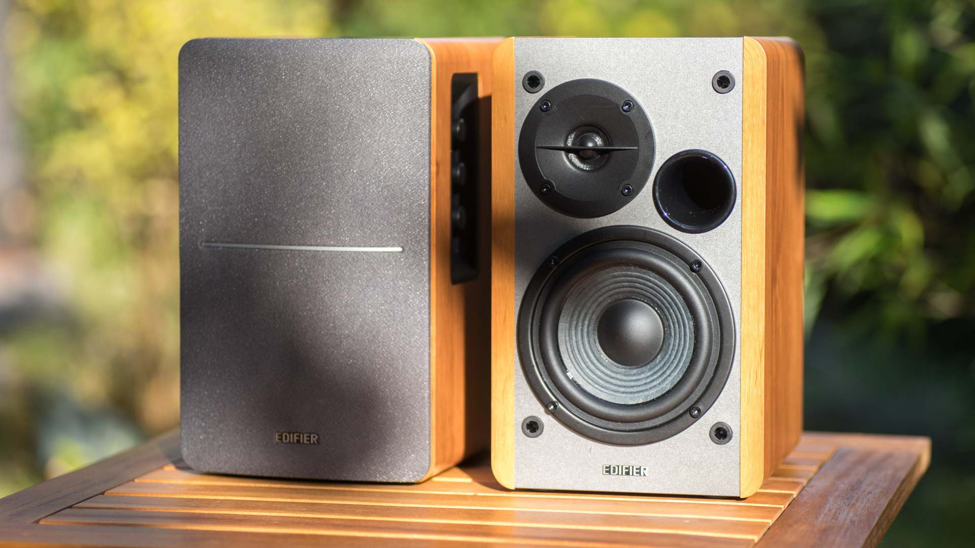 Edifier R1280T Review Compact Yet Mighty Bookshelf Speakers Sound Review Hub