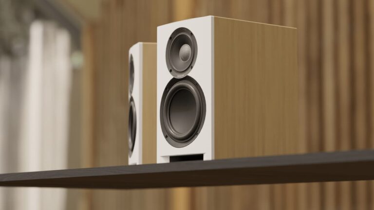 ELAC Uni-Fi Reference Review