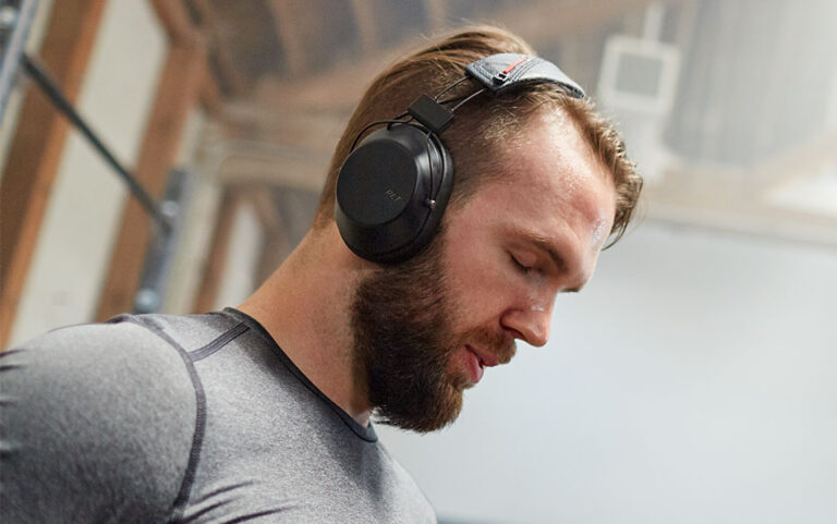 8 Best Headphones for Working Out (2024 Guide)